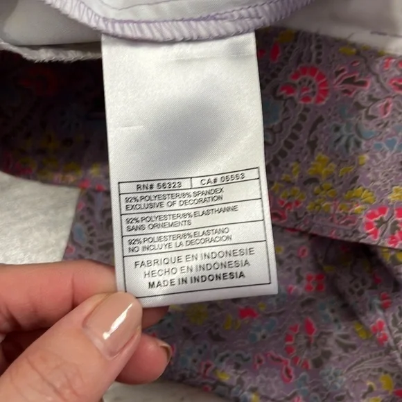 Nike Golf Lavender Paisley Print Bermuda Shorts Size 4 - Picture 8 of 12